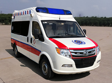 东风牌EQ5040XJHACDBAC救护车